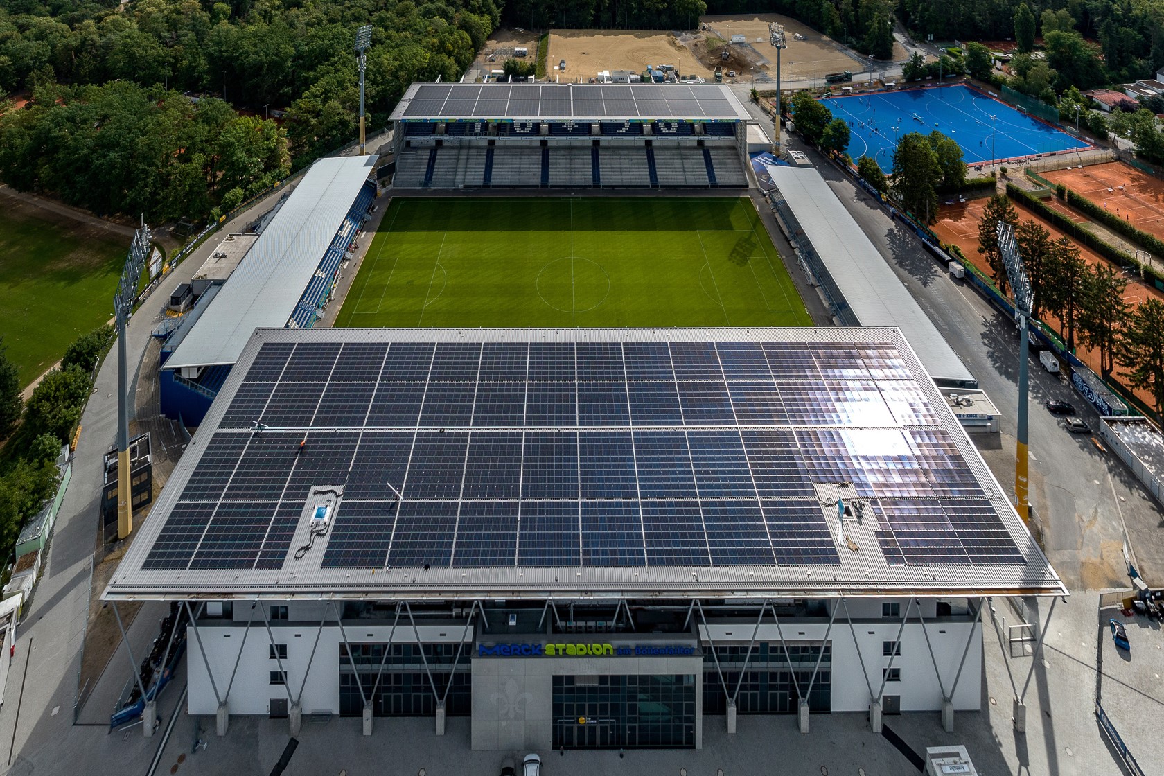 Merck-Stadion am Böllenfalltor